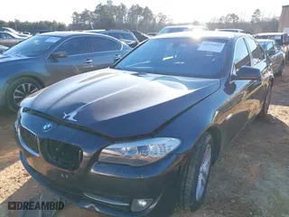 2013 BMW 5 Series 528i xDrive with VIN WBAXH5C58DD109555, listed as a IAAI auction lot 41331845 with 168,391 mi miles. Bid and sale history available at carsss.com. Image 2.