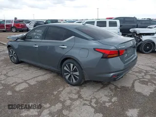 2019 Nissan Altima SV z VIN 1N4BL4DV5KC134538, wystawiony jako IAAI lot #41298974 z przebiegiem 110 193 mil mil oraz . Historia ofert i sprzedaży dostępna na DreamBid. Obrazek 3.