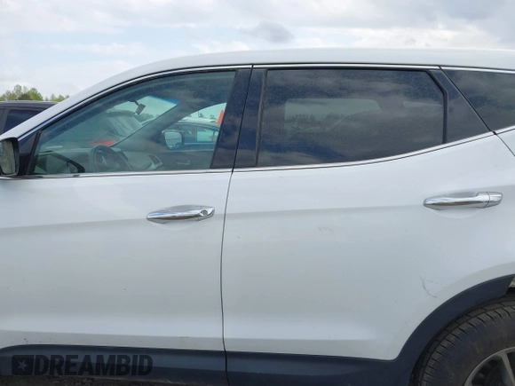 2018 Hyundai Santa Fe 2.4L z VIN 5NMZTDLB9JH060895, wystawiony jako IAAI lot #41939221 z przebiegiem 89 960 mil mil oraz . Historia ofert i sprzedaży dostępna na DreamBid. Obrazek 15.