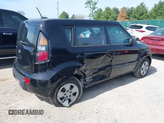 2011 Kia Soul with VIN KNDJT2A11B7231398, listed as a IAAI auction lot 42081734 with 107,077 mi miles and . Bid and sale history available at DreamBid. Image 4.