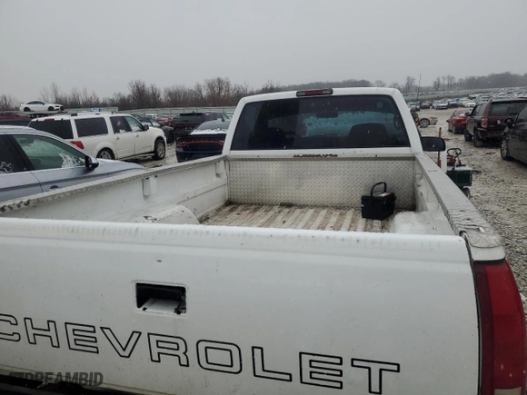 2000 Chevrolet C/K 3500 with VIN 1GCGC34R4YR183894, listed as a Copart auction lot 86822164 with NaN miles and Clean Title. Bid and sale history available at carsss.com. Image 10.