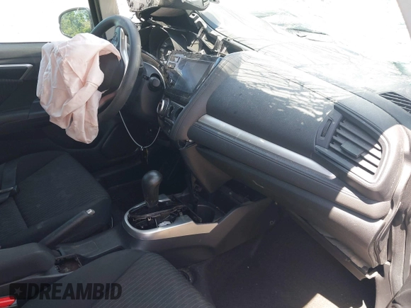 2018 Honda Fit EX with VIN 3HGGK5H81JM718009, listed as a IAAI auction lot 42337583 with 128,140 mi miles and . Bid and sale history available at DreamBid. Image 5.