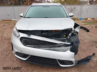 2019 Kia Niro LX with VIN KNDCB3LCXK5349252, listed as a IAAI auction lot 40891130 with 67,029 mi miles. Bid and sale history available at carsss.com. Image 12.