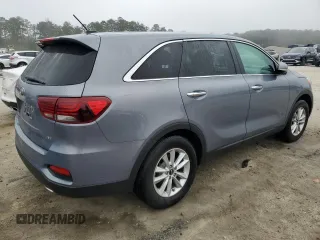 2020 Kia Sorento LX with VIN 5XYPG4A50LG666527, listed as a Copart auction lot 48508885 with 101,252 mi miles and Clean Title. Bid and sale history available at DreamBid. Image 3.