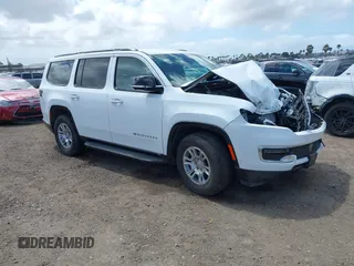 2024 Jeep Wagoneer z VIN 1C4SJUAP4RS154432, wystawiony jako IAAI lot #41944449 z przebiegiem Nie podano mil oraz . Historia ofert i sprzedaży dostępna na DreamBid. Obrazek 1.