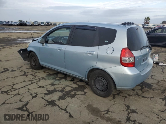 2007 Honda Fit с VIN JHMGD37477S061646, выставлен на аукционе Copart как лот 86438584 с пробегом 191 687 миль миль и Списание • Salvage title. История ставок и продаж доступна на DreamBid. Изображение 2.