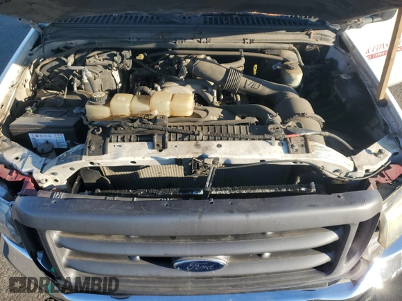 2002 Ford F-350 XL with VIN 1FTSX31S72ED14126, listed as a Copart auction lot 82688484 with 202,780 mi miles and Salvage Title. Bid and sale history available at DreamBid. Image 11.