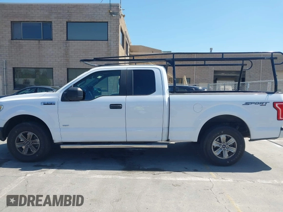 2016 Ford F-150 XLT с VIN 1FTEX1EP9GKF54049, выставлен на аукционе IAAI как лот 42398132 с пробегом 136 803 миль миль и . История ставок и продаж доступна на DreamBid. Изображение 14.