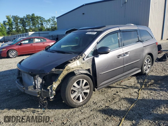 2014 Honda Odyssey Touring z VIN 5FNRL5H90EB007862, wystawiony jako Copart lot #60470005 z przebiegiem 135 686 mil mil oraz Czysty tytuł • Clean title. Historia ofert i sprzedaży dostępna na DreamBid. Obrazek 1.