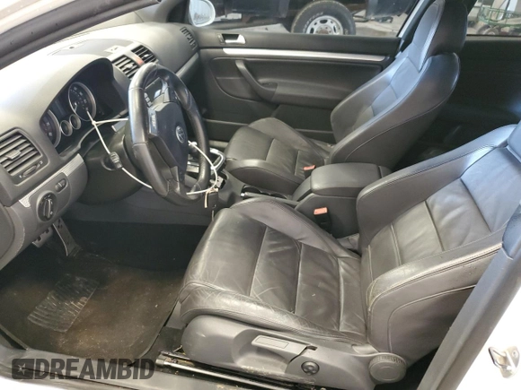 2008 Volkswagen R32 with VIN WVWKC71K48W011388, listed as a Copart auction lot 53851765 with 187,371 mi miles and Non Repairable. Bid and sale history available at DreamBid. Image 7.