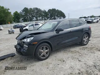 2014 Porsche Cayenne z VIN WP1AA2A21ELA92785, wystawiony jako Copart lot #56255925 z przebiegiem 116 925 mil mil oraz Szkody całkowita. Historia ofert i sprzedaży dostępna na DreamBid. Obrazek 1.