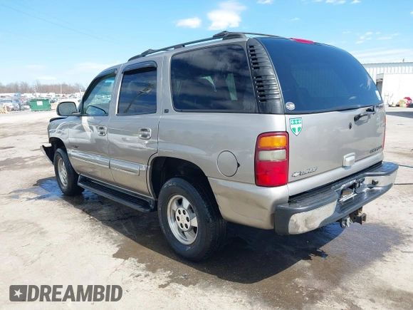 2002 Chevrolet Tahoe Z71 with VIN 1GNEK13Z32R237152, listed as a IAAI auction lot 41855170 with 141,637 mi miles. Bid and sale history available at carsss.com. Image 3.