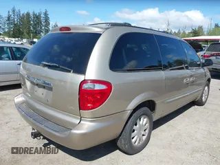 2003 Chrysler Town & Country LXi with VIN 2C8GP54L13R274683, listed as a IAAI auction lot 42150277 with 151,477 mi miles. Bid and sale history available at carsss.com. Image 4.