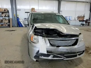 2011 Chrysler Town & Country Touring with VIN 2A4RR5DG8BR646925, listed as a Copart auction lot 48337055 with 181,881 mi miles and Salvage Title. Bid and sale history available at DreamBid. Image 11.