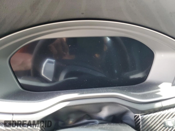2022 Audi RS 5 Sportback z VIN WUAAWCF57NA901250, wystawiony jako Copart lot #77305584 z przebiegiem Nie podano mil oraz Nie do naprawy. Historia ofert i sprzedaży dostępna na DreamBid. Obrazek 9.