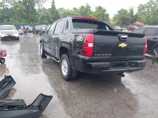 2013 Chevrolet Avalanche LT with VIN 3GNTKFE78DG172219, listed as a IAAI auction lot 42342576 with 95,935 mi miles and . Bid and sale history available at DreamBid. Image 3.