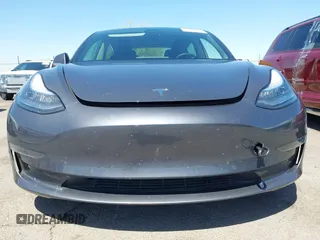 2019 Tesla Model 3 Long Range with VIN 5YJ3E1EB9KF386047, listed as a IAAI auction lot 42215362 with 41,246 mi miles and . Bid and sale history available at DreamBid. Image 13.