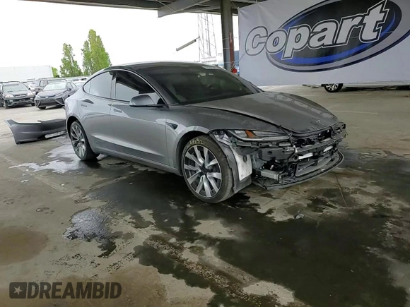 2024 Tesla Model 3 z VIN 5YJ3E1EA0RF859934, wystawiony jako Copart lot #52962285 z przebiegiem 32 329 mil mil oraz Szkoda całkowita • Salvage title. Historia ofert i sprzedaży dostępna na DreamBid. Obrazek 14.