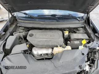 2020 Jeep Cherokee Altitude with VIN 1C4PJLLB3LD606481, listed as a Copart auction lot 52720835 with 74,698 mi miles and Salvage title. Bid and sale history available at DreamBid. Image 14.