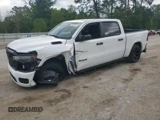2025 Ram 1500 Big Horn z VIN 1C6RREFP6SN612912, wystawiony jako Copart lot #51626725 z przebiegiem 3 886 mil mil oraz Szkoda całkowita • Salvage title. Historia ofert i sprzedaży dostępna na DreamBid. Obrazek 1.