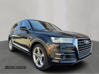 2019 Audi Q7 Prestige with VIN WA1VAAF76KD010048, listed as a Copart auction lot 49543535 with 127,196 mi miles and Clean Title. Bid and sale history available at carsss.com. Image 1.