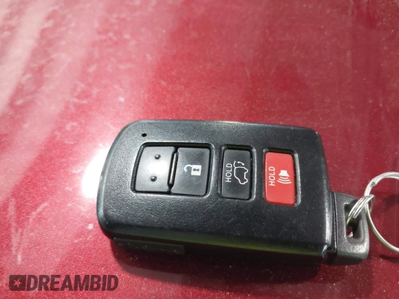 2018 Toyota RAV4 XLE with VIN 2T3WFREV7JW511624, listed as a IAAI auction lot 42618538 with 62,681 mi miles and . Bid and sale history available at DreamBid. Image 11.