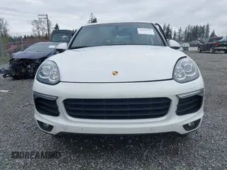 2017 Porsche Cayenne with VIN WP1AA2A23HKA89803, listed as a IAAI auction lot 41939952 with 79,239 mi miles. Bid and sale history available at carsss.com. Image 13.