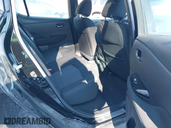 2024 Nissan LEAF SV Plus z VIN 1N4CZ1CV1RC553743, wystawiony jako IAAI lot #41286217 z przebiegiem 10 707 mil mil oraz . Historia ofert i sprzedaży dostępna na DreamBid. Obrazek 8.