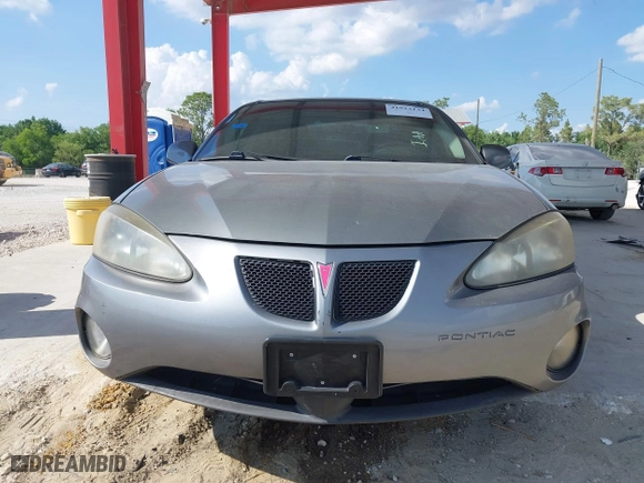 2008 Pontiac Grand Prix with VIN 2G2WP552X81107378, listed as a IAAI auction lot 41923134 with 150,742 mi miles. Bid and sale history available at carsss.com. Image 6.