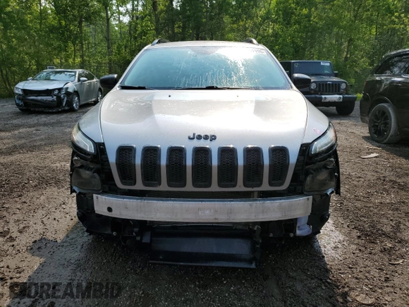 2017 Jeep Cherokee Altitude с VIN 1C4PJLAB5HW566032, выставлен на аукционе Copart как лот 59961105 с пробегом 190 803 миль миль и Чистый • Clean title. История ставок и продаж доступна на DreamBid. Изображение 5.