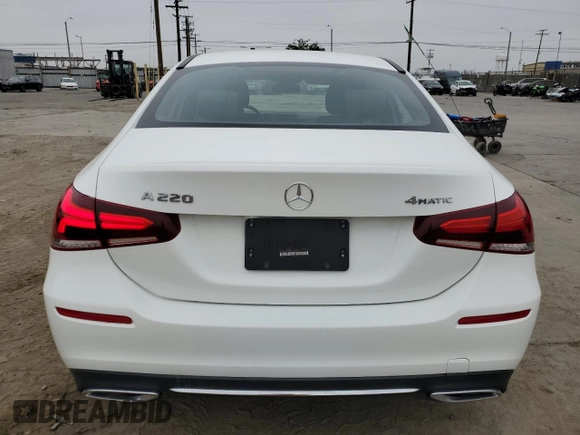2021 Mercedes-Benz A 220 z VIN W1K3G4FB0MJ314147, wystawiony jako Copart lot #59984445 z przebiegiem 37 304 mil mil oraz Szkoda całkowita • Salvage title. Historia ofert i sprzedaży dostępna na DreamBid. Obrazek 6.