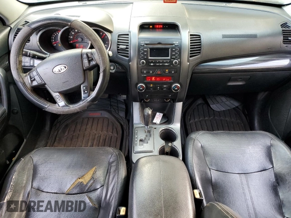2011 Kia Sorento EX with VIN 5XYKU4A29BG022757, listed as a Copart auction lot 56563724 with 113,211 mi miles and Clean Title. Bid and sale history available at carsss.com. Image 8.