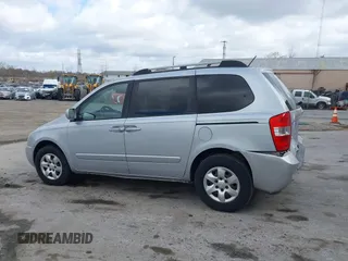 2008 Kia Sedona with VIN KNDMB133086255036, listed as a IAAI auction lot 41923884 with 269,470 mi miles. Bid and sale history available at carsss.com. Image 14.