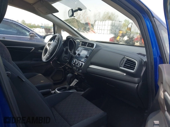 2016 Honda Fit LX with VIN JHMGK5H55GS010607, listed as a IAAI auction lot 42151316 with 39,944 mi miles. Bid and sale history available at carsss.com. Image 5.