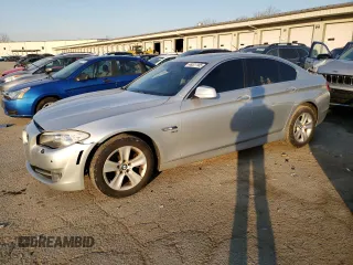 2012 BMW 5 Series 528i xDrive with VIN WBAXH5C57CDW03887, listed as a Copart auction lot 48521185 with 163,524 mi miles and Salvage Title. Bid and sale history available at carsss.com. Image 1.