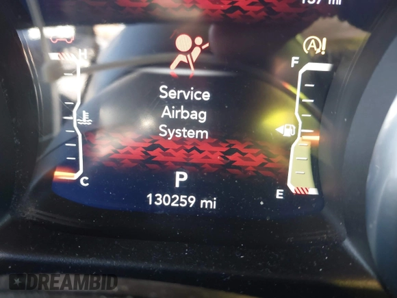 2018 Jeep Wrangler Unlimited Sahara z VIN 1C4HJXEG9JW227829, wystawiony jako IAAI lot #42099356 z przebiegiem 130 259 mil mil oraz . Historia ofert i sprzedaży dostępna na DreamBid. Obrazek 15.