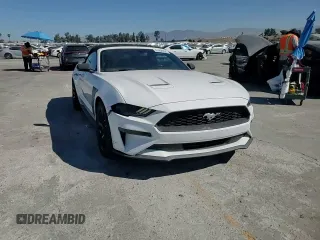 2018 Ford Mustang EcoBoost Premium z VIN 1FATP8UH4J5142658, wystawiony jako Copart lot #61258255 z przebiegiem 76 531 mil mil oraz Szkoda całkowita • Salvage title. Historia ofert i sprzedaży dostępna na DreamBid. Obrazek 13.