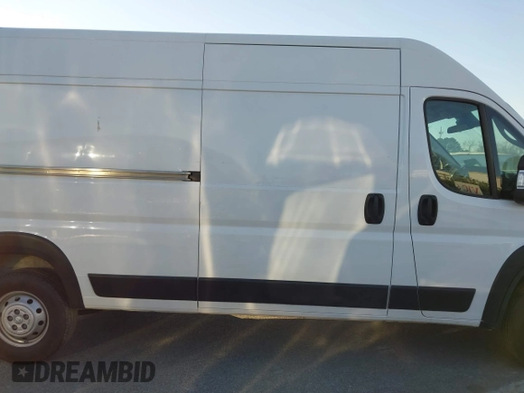 2023 Ram ProMaster Cargo with VIN 3C6MRVHGXPE509172, listed as a IAAI auction lot 41563596 with 67,348 mi miles. Bid and sale history available at carsss.com. Image 12.