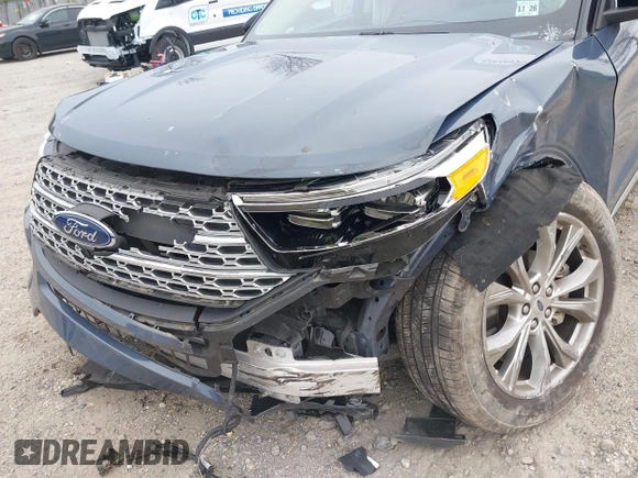 2021 Ford Explorer Limited with VIN 1FMSK8FHXMGB92339, listed as a IAAI auction lot 42016817 with 47,299 mi miles. Bid and sale history available at carsss.com. Image 6.