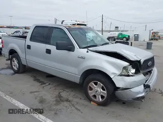 2004 Ford F-150 XLT z VIN 1FTRW12WX4KD53787, wystawiony jako IAAI lot #42157594 z przebiegiem 229 225 mil mil oraz . Historia ofert i sprzedaży dostępna na DreamBid. Obrazek 1.