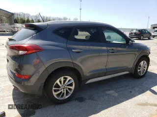 2017 Hyundai Tucson Sport z VIN KM8J33A20HU500835, wystawiony jako Copart lot #53342975 z przebiegiem 145 582 mil mil oraz Czysty tytuł • Clean title. Historia ofert i sprzedaży dostępna na DreamBid. Obrazek 3.