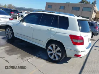 2011 Mercedes-Benz GLK 350 z VIN WDCGG5GB8BF637887, wystawiony jako IAAI lot #41871054 z przebiegiem 130 773 mil mil oraz . Historia ofert i sprzedaży dostępna na DreamBid. Obrazek 3.