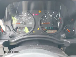 2007 Jeep Wrangler Unlimited X with VIN 1J4GA39177L153387, listed as a IAAI auction lot 42021211 with 207,965 mi miles and . Bid and sale history available at DreamBid. Image 7.