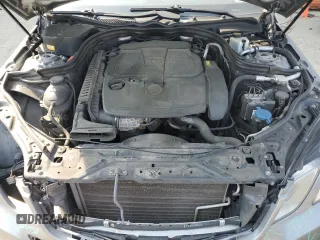 2013 Mercedes-Benz E 350 Luxury with VIN WDDHF8JB1DA685406, listed as a Copart auction lot 60195845 with 126,140 mi miles and Salvage title. Bid and sale history available at DreamBid. Image 11.