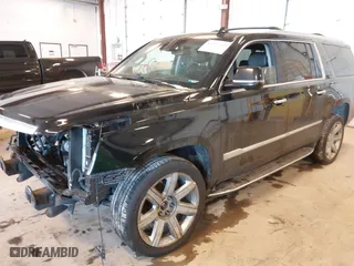 2018 Cadillac Escalade ESV Luxury with VIN 1GYS4HKJ7JR170011, listed as a IAAI auction lot 41633005 with 1 mi miles. Bid and sale history available at carsss.com. Image 17.