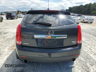 2015 Cadillac SRX Luxury Collection z VIN 3GYFNBE31FS598363, wystawiony jako Copart lot #55766975 z przebiegiem 62 103 mil mil oraz Szkody całkowita. Historia ofert i sprzedaży dostępna na DreamBid. Obrazek 6.
