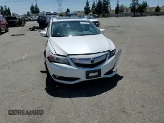 2014 Acura ILX Technology with VIN 19VDE1F78EE009260, listed as a Copart auction lot 64614225 with 133,560 mi miles and Salvage title. Bid and sale history available at DreamBid. Image 13.