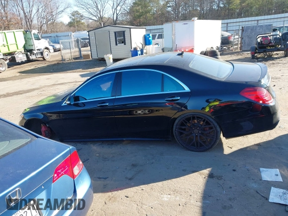 2015 Mercedes-Benz S-Class S 550 with VIN WDDUG8CB0FA077923, listed as a IAAI auction lot 41337033 with 121,957 mi miles. Bid and sale history available at carsss.com. Image 14.