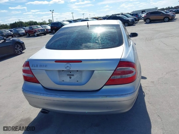 2003 Mercedes-Benz CLK-Class 3.2L with VIN WDBTJ65JX3F056848, listed as a IAAI auction lot 41430153 with 1 mi miles. Bid and sale history available at carsss.com. Image 16.