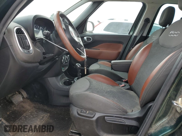 2014 FIAT 500L Trekking with VIN ZFBCFADH5EZ017786, listed as a Copart auction lot 47629804 with 151,113 mi miles and Salvage title. Bid and sale history available at DreamBid. Image 7.
